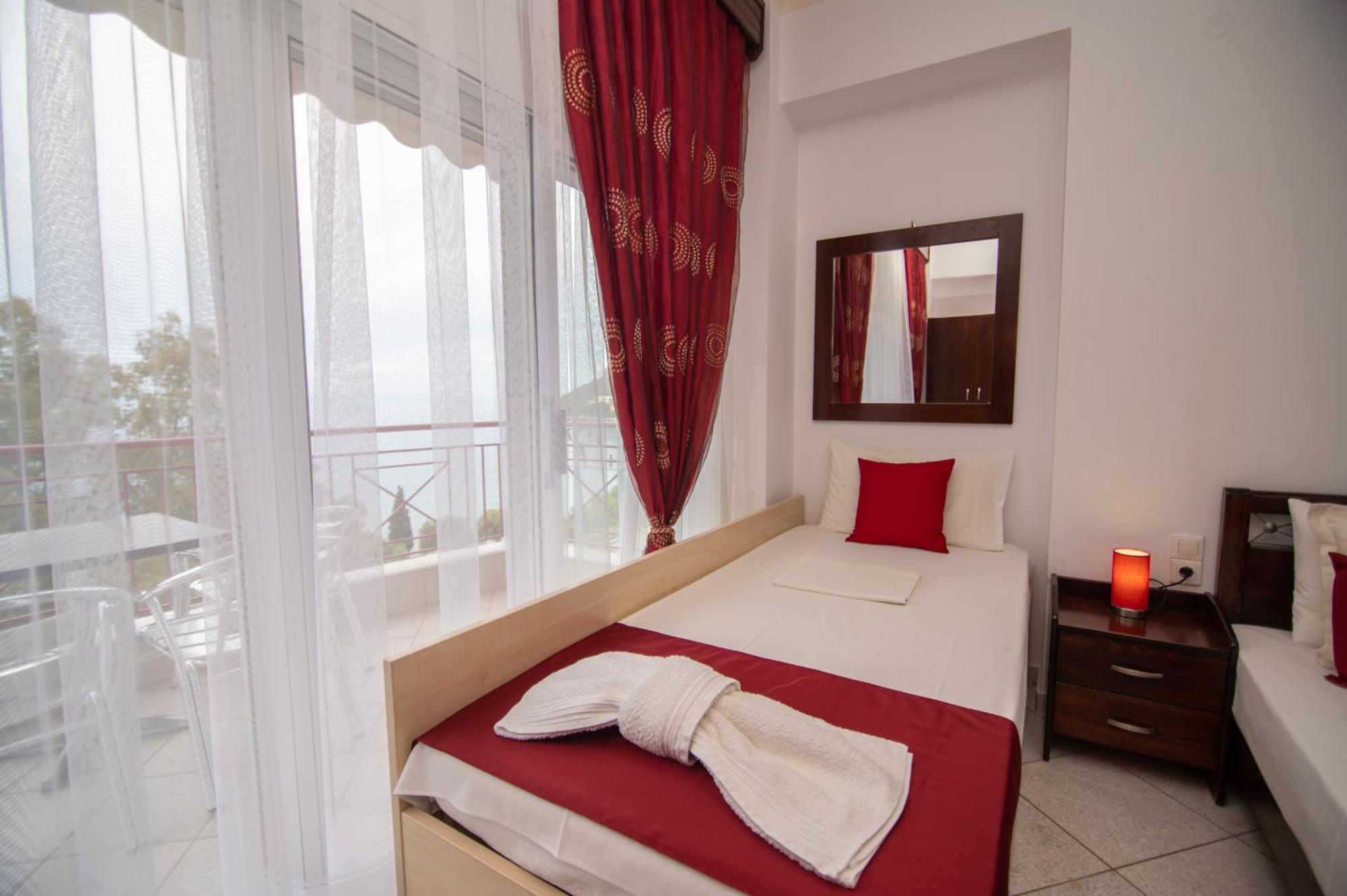 Sunnybeach Perdika  Bagian luar foto